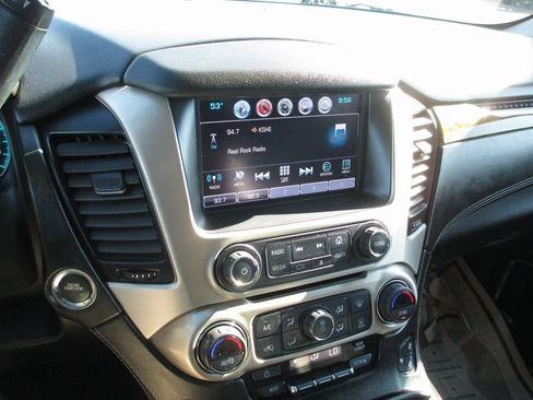 Used 2017 GMC Yukon Denali w/ Open Road Package image 31