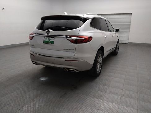 Used 2018 Buick Enclave Avenir w/ Avenir Technology Package image 9