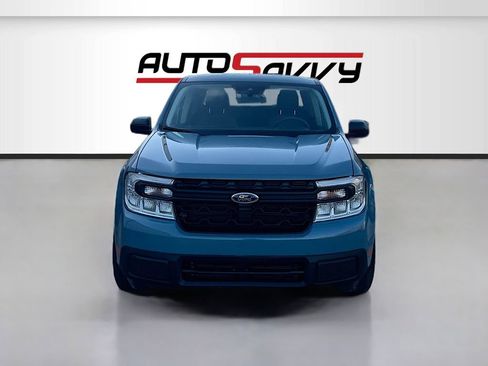Used 2023 Ford Maverick XL image 2