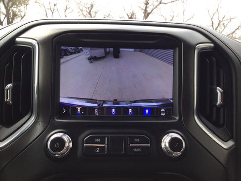 Used 2020 GMC Sierra 1500 AT4 w/ AT4 Premium Package image 14