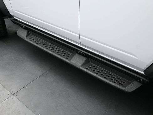 New 2026 Ford Bronco Big Bend w/ Black Diamond Package AWD/4WD image 3