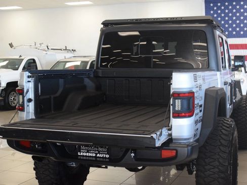 Used 2022 Jeep Gladiator Sport AWD/4WD image 38