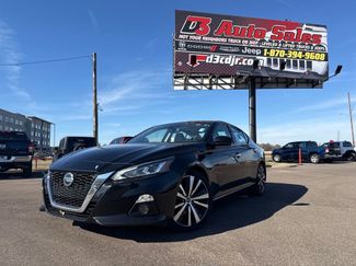 Used 2019 Nissan Altima 2.5 Platinum video 2
