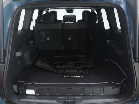 Used 2025 Toyota Land Cruiser w/ Premium Package image 9