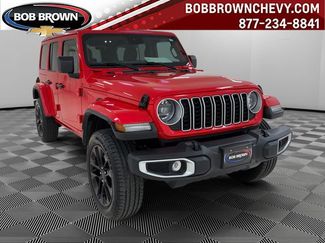 Used 2025 Jeep Wrangler Unlimited Sahara w/ Safety Group video 1
