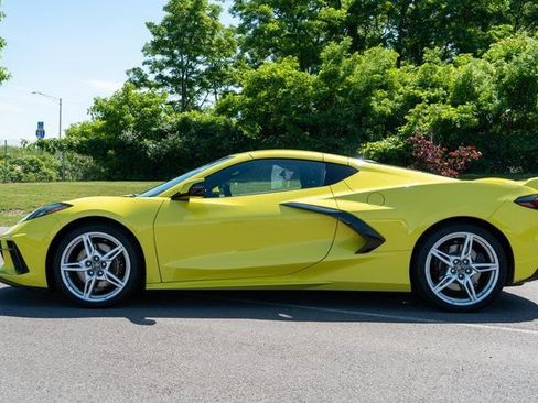 Used 2024 Chevrolet Corvette Stingray Coupe w/ Z51 Performance Package RWD image 14