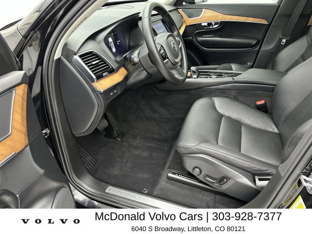 Certified 2025 Volvo XC90 T8 Plus w/ Protection Package Premier AWD/4WD image 10