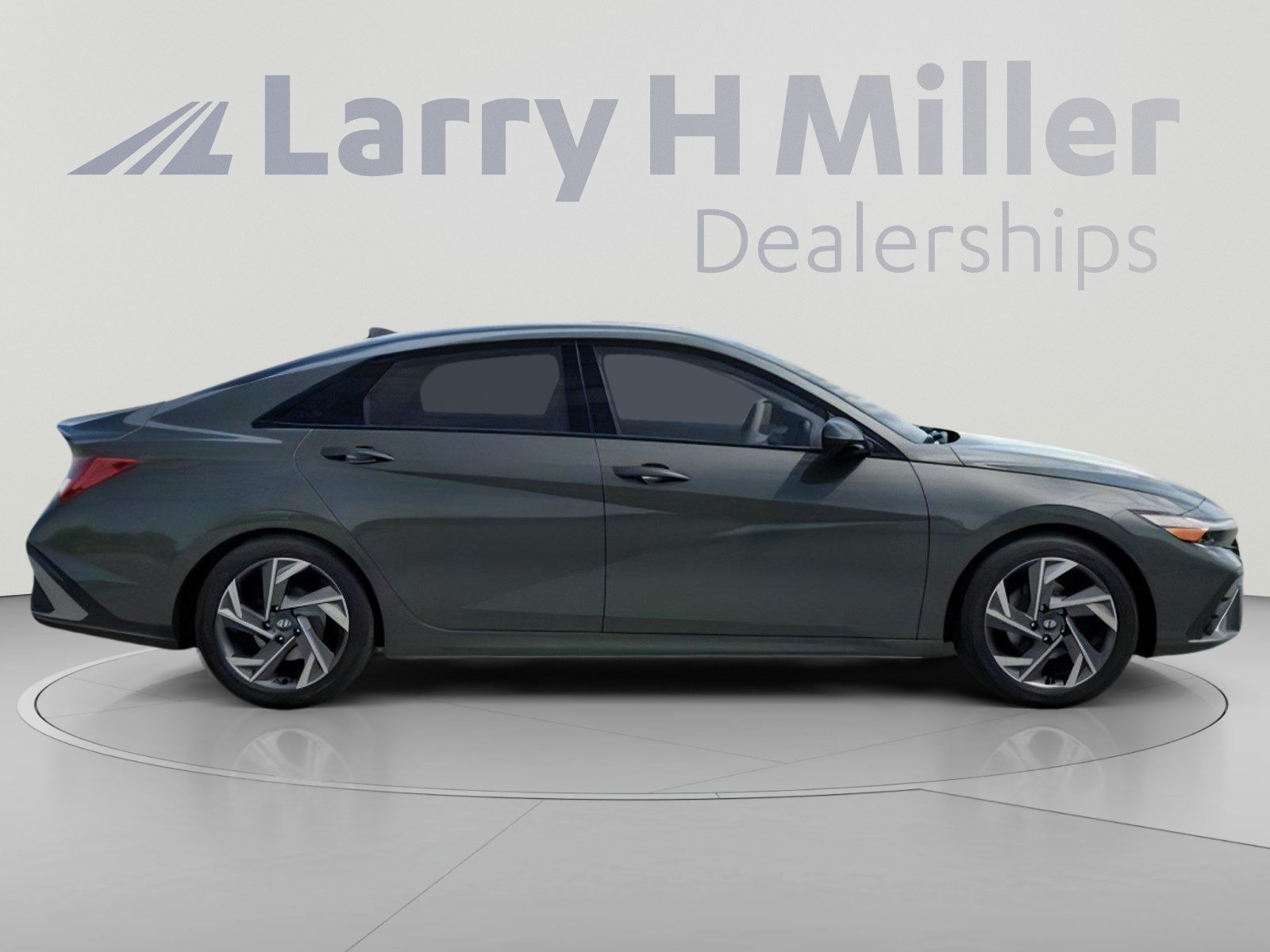New 2026 Hyundai Elantra SEL Sport Premium FWD image 7