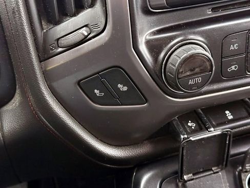 Used 2015 GMC Sierra 2500 SLT w/ All-Terrain HD Package image 29