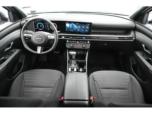 Used 2025 Hyundai Santa Cruz SE image 26