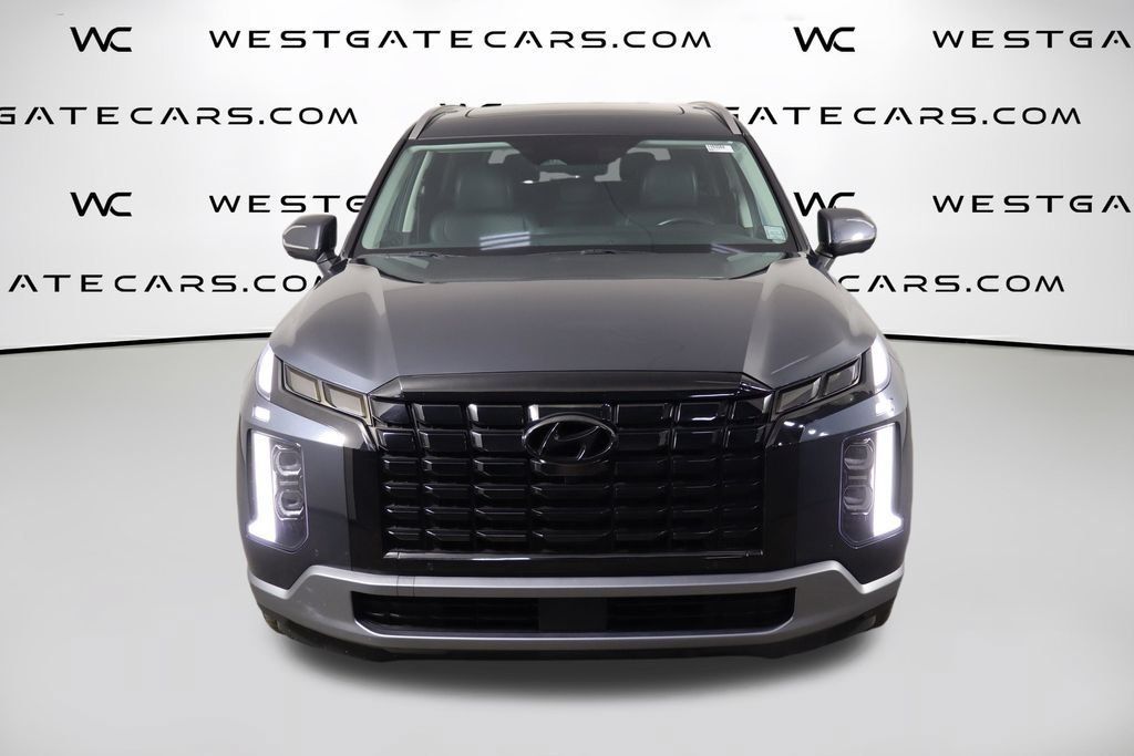 Used 2024 Hyundai Palisade SEL FWD image 2