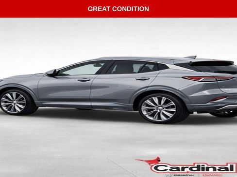 Used 2024 Buick Envista Avenir image 2