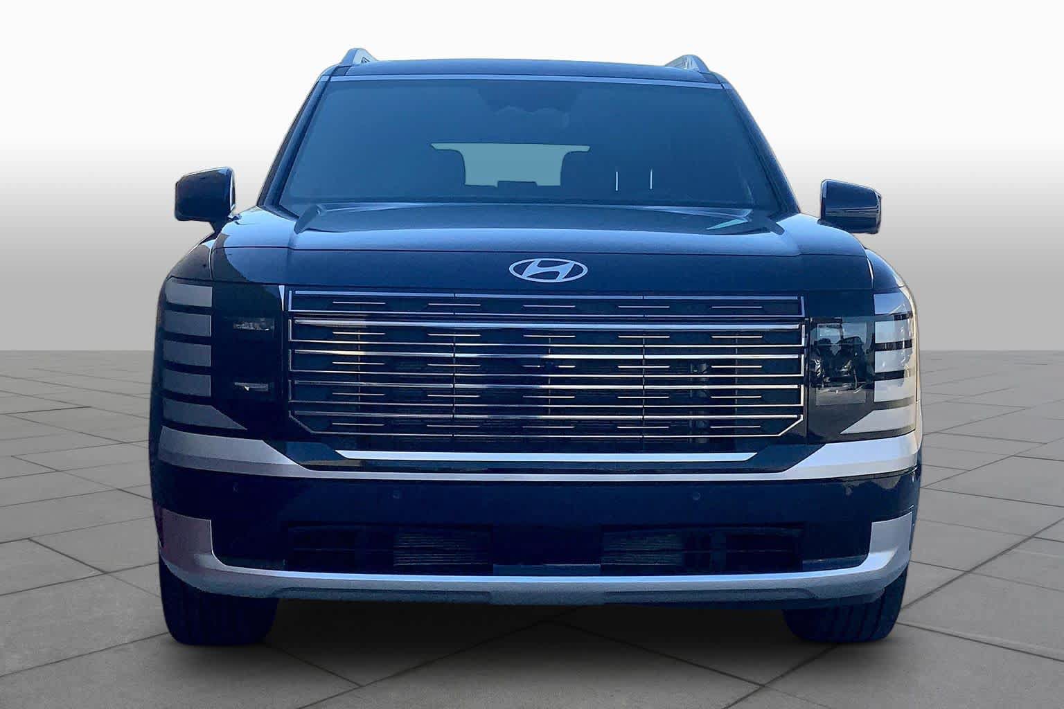 Certified 2026 Hyundai Palisade Calligraphy AWD/4WD image 4