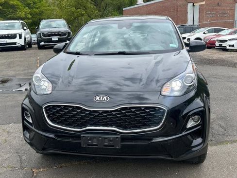 Used 2022 Kia Sportage LX AWD/4WD image 2