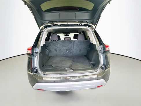 Used 2021 Nissan Rogue SV FWD image 25