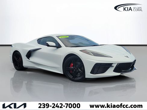 Used 2026 Chevrolet Corvette Stingray Coupe w/ 1LT RWD image 1