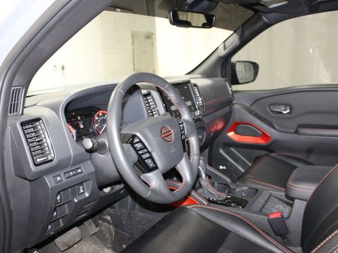 Used 2023 Nissan Frontier Pro-X w/ Pro-X Premium Package RWD image 34