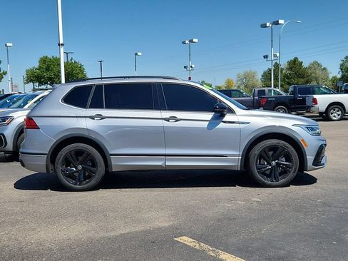 Certified 2024 Volkswagen Tiguan SE R-Line w/ MDO Package, Two-Row AWD/4WD image 2