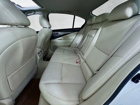 Used 2017 INFINITI Q50 3.0t Premium w/ 3.0T Premium Plus Package RWD image 30