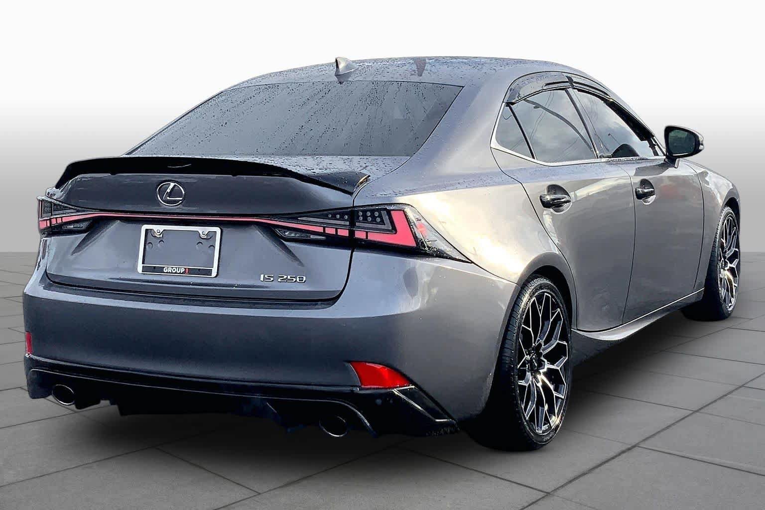 Used 2014 Lexus IS 250 w/ Navigation Package RWD image 13