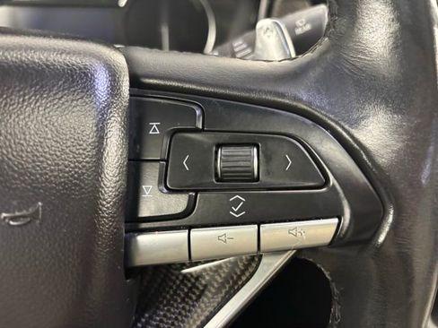 Used 2020 Cadillac XT6 Sport image 28