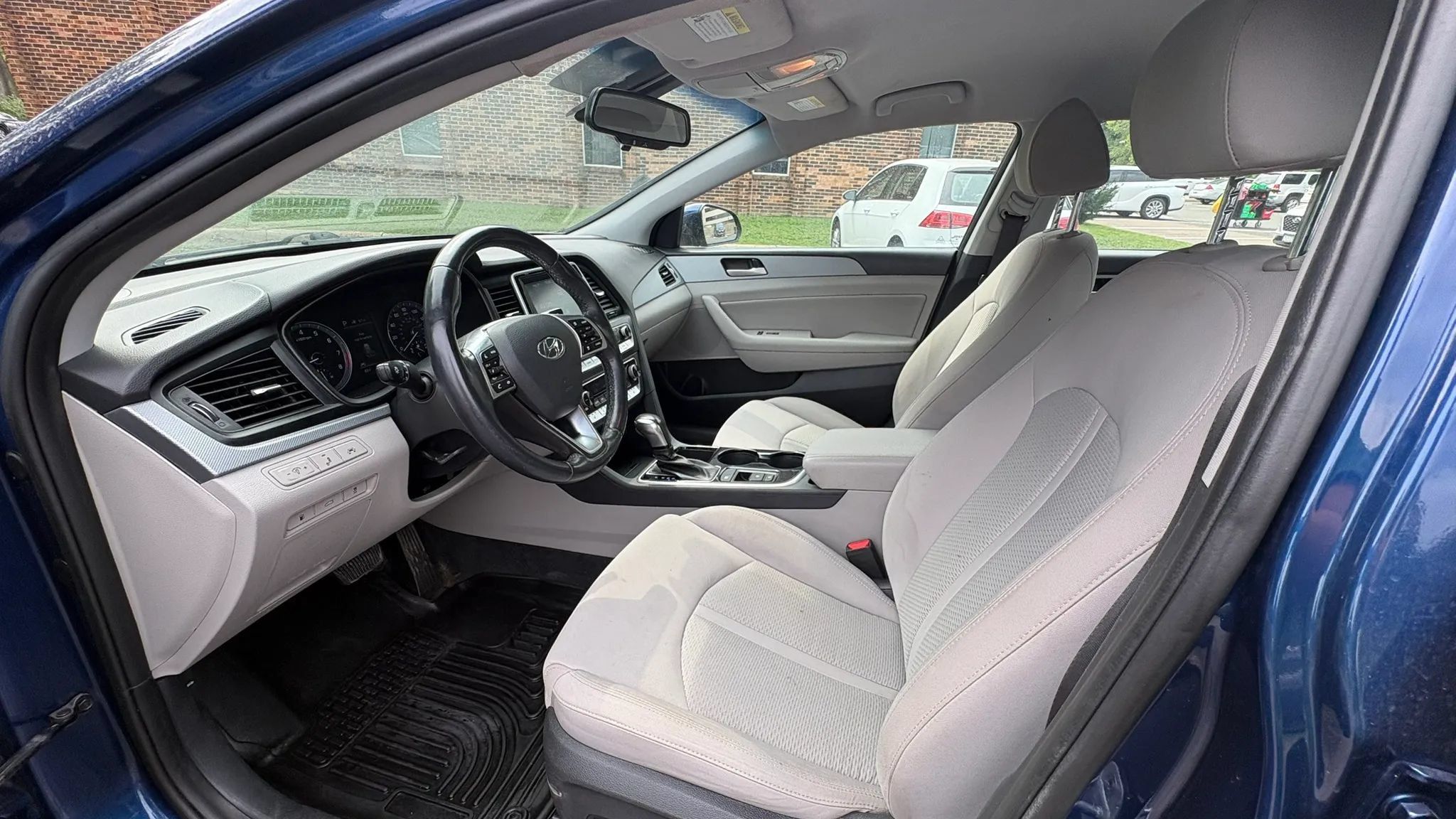 Used 2019 Hyundai Sonata SEL w/ Tech Package 02 FWD image 21