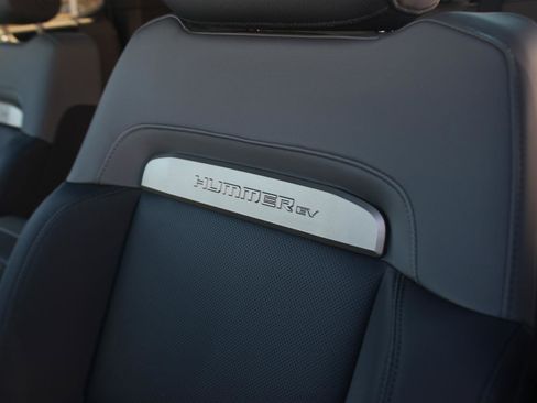 New 2025 GMC Hummer EV 3X image 14