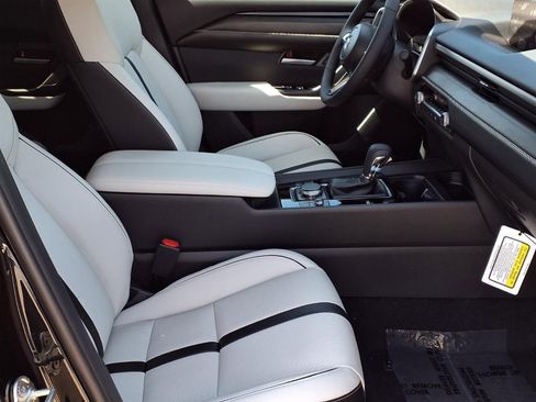 New 2026 MAZDA CX-50 AWD 2.5 S w/ Cargo Package image 23