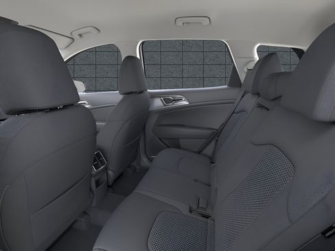 New 2025 Kia Sportage LX image 18