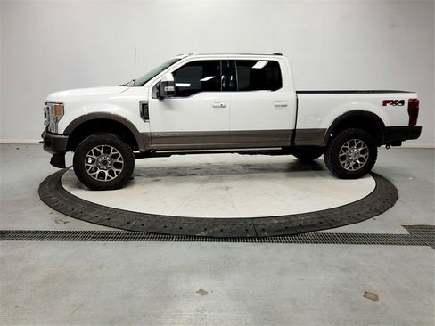 Used 2022 Ford F250 King Ranch w/ King Ranch Ultimate Package image 4