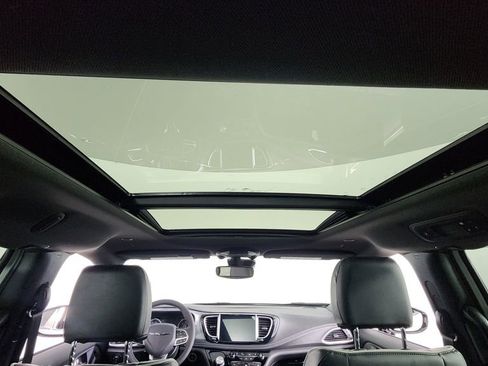 New 2026 Chrysler Pacifica Limited image 30