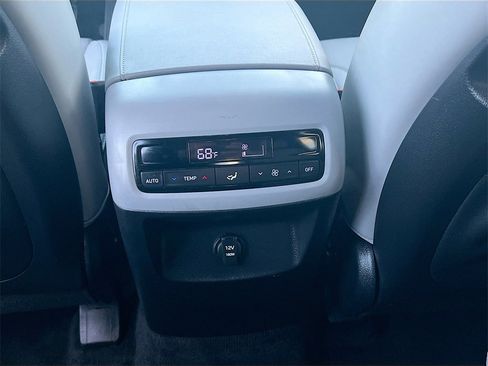 Used 2024 Hyundai Palisade SEL image 24
