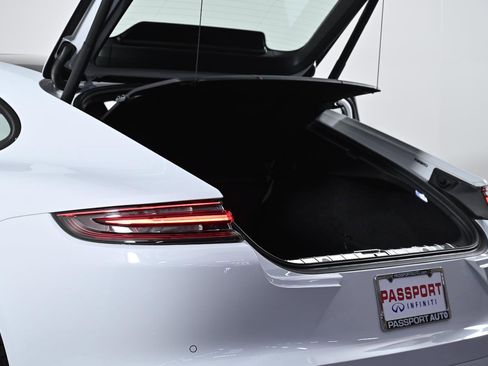 Used 2020 Porsche Panamera GTS image 48