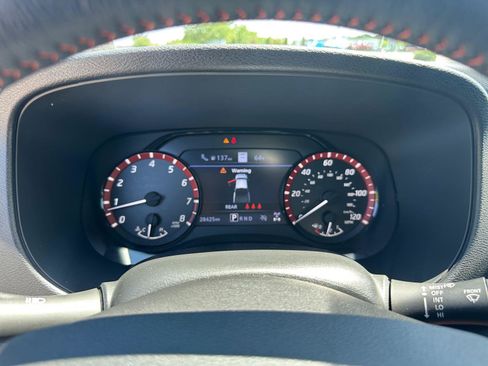Used 2024 Nissan Frontier PRO-4X w/ Pro Premium Package AWD/4WD image 15
