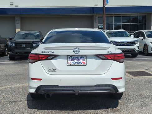 Used 2022 Nissan Sentra SR FWD image 5