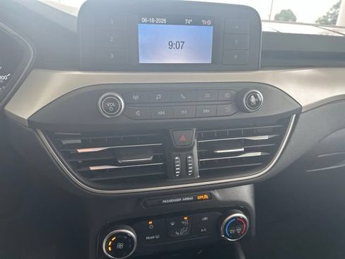 Certified 2022 Ford Escape S AWD/4WD image 13