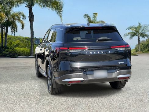 Certified 2026 INFINITI QX60 Luxe FWD image 4