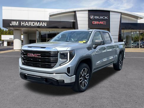 Used 2024 GMC Sierra 1500 Pro w/ Pro Value Package AWD/4WD image 3