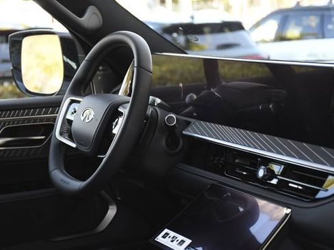 New 2026 INFINITI QX80 Autograph w/ Premium Cargo Package image 35