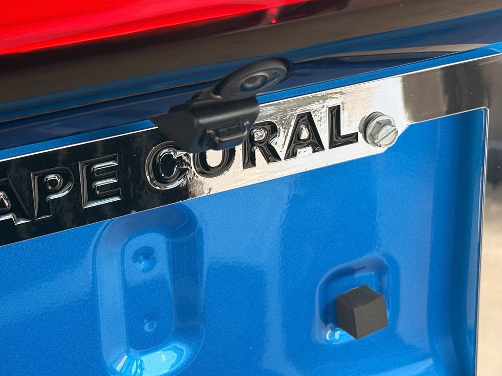 New 2027 Chrysler Pacifica Select FWD image 32