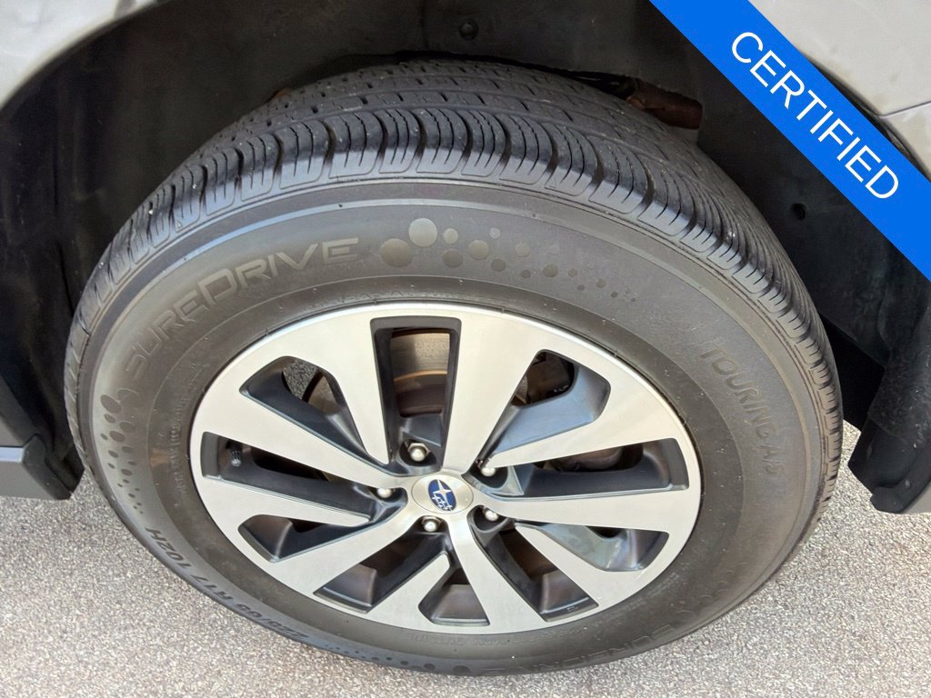 Certified 2024 Subaru Outback Premium AWD/4WD image 32