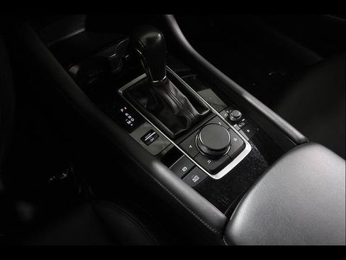 Certified 2025 MAZDA MAZDA3 s Sport FWD image 13