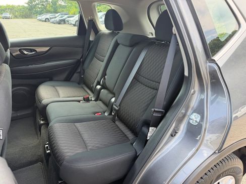 Used 2017 Nissan Rogue S AWD/4WD image 27