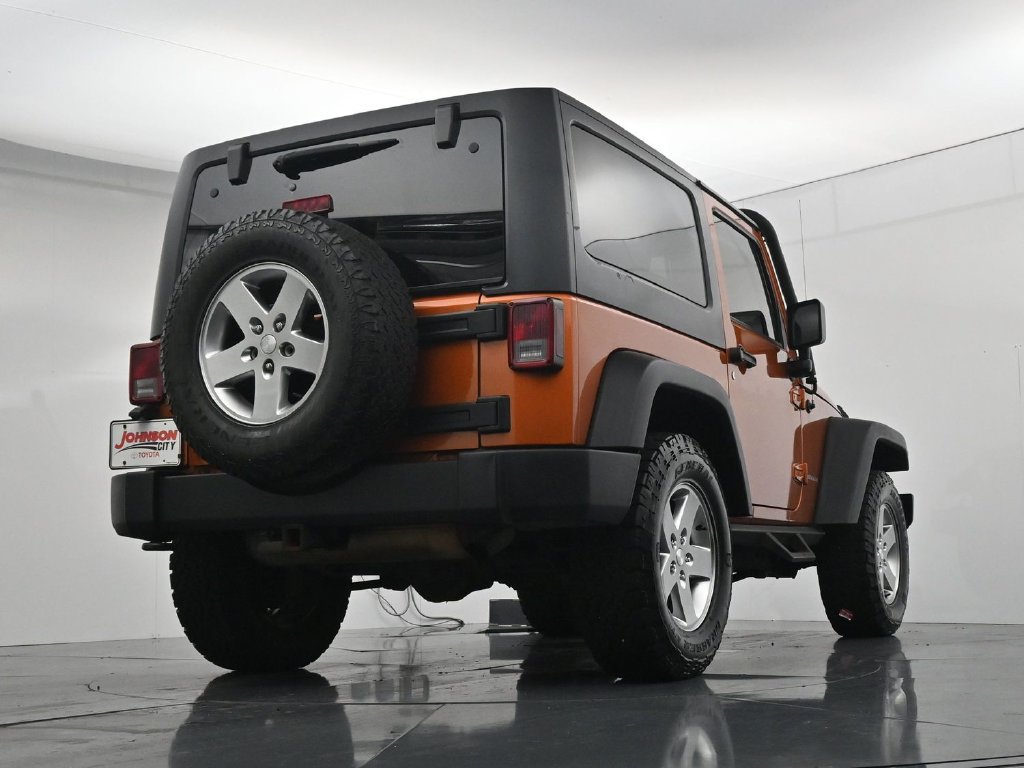 Used 2011 Jeep Wrangler Rubicon w/ Dual Top Group AWD/4WD image 33