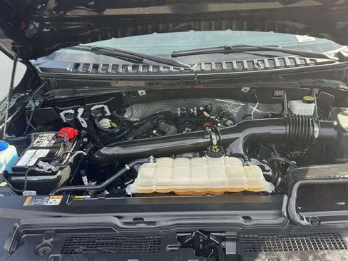 Used 2023 Ford Expedition XLT AWD/4WD image 69