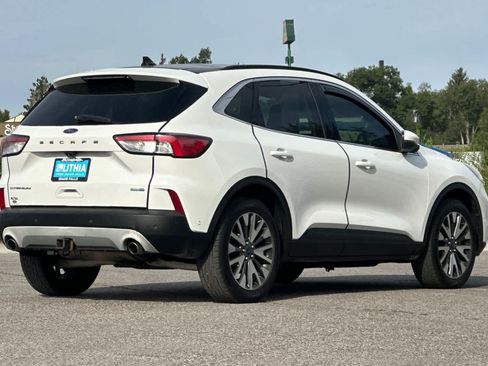 Used 2020 Ford Escape Titanium AWD/4WD image 2