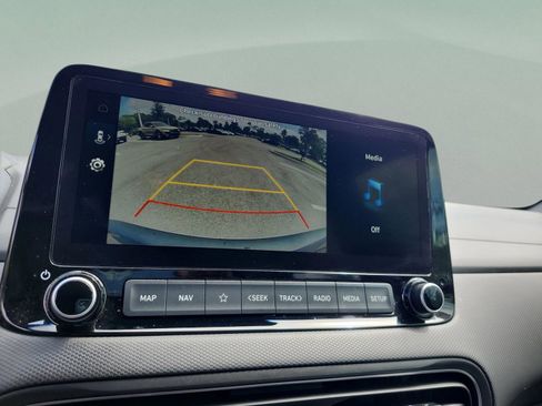 Certified 2023 Hyundai Kona SEL w/ Convenience Package FWD image 21