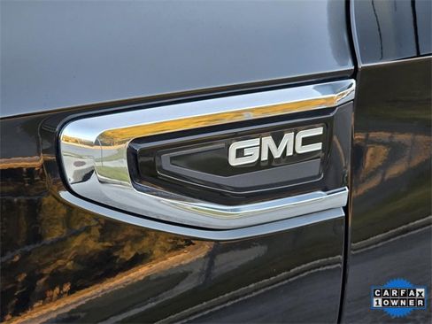 Used 2021 GMC Yukon XL SLT w/ SLT Luxury Plus Package image 47