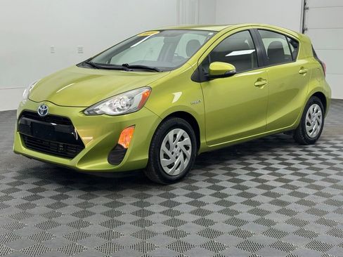 Used 2016 Toyota Prius C Four FWD image 2