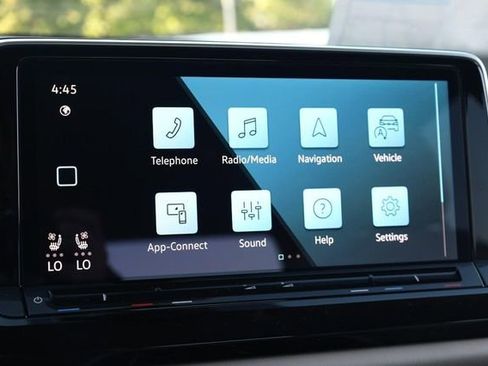 New 2026 Volkswagen Atlas SE image 13